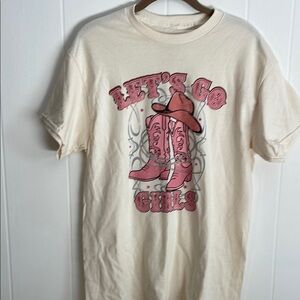Cream Tee with Pink Western Graphic